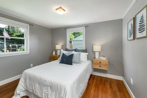 13 Holly Lane Hampton NH 03842