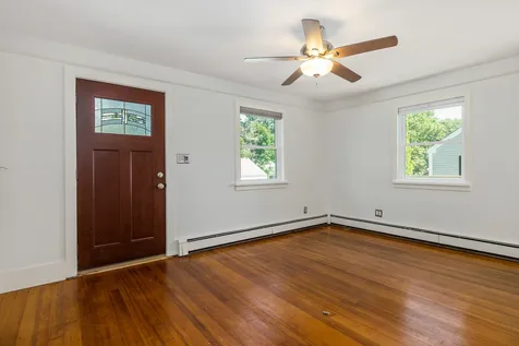 166 Manson Avenue Kittery ME 03904