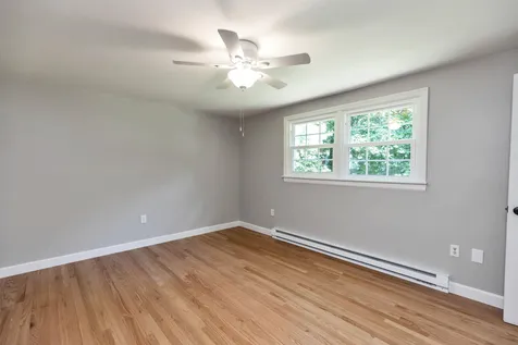 18 Four Seasons Lane Merrimack NH 03054