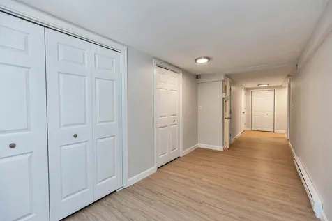 18 Four Seasons Lane Merrimack NH 03054