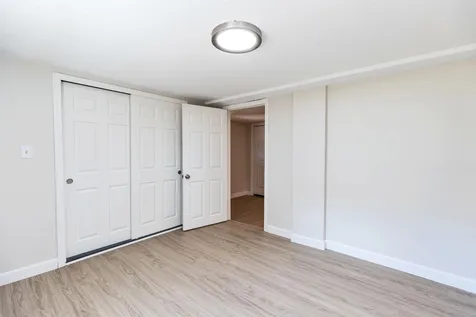 18 Four Seasons Lane Merrimack NH 03054