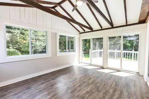 18 Four Seasons Lane Merrimack NH 03054