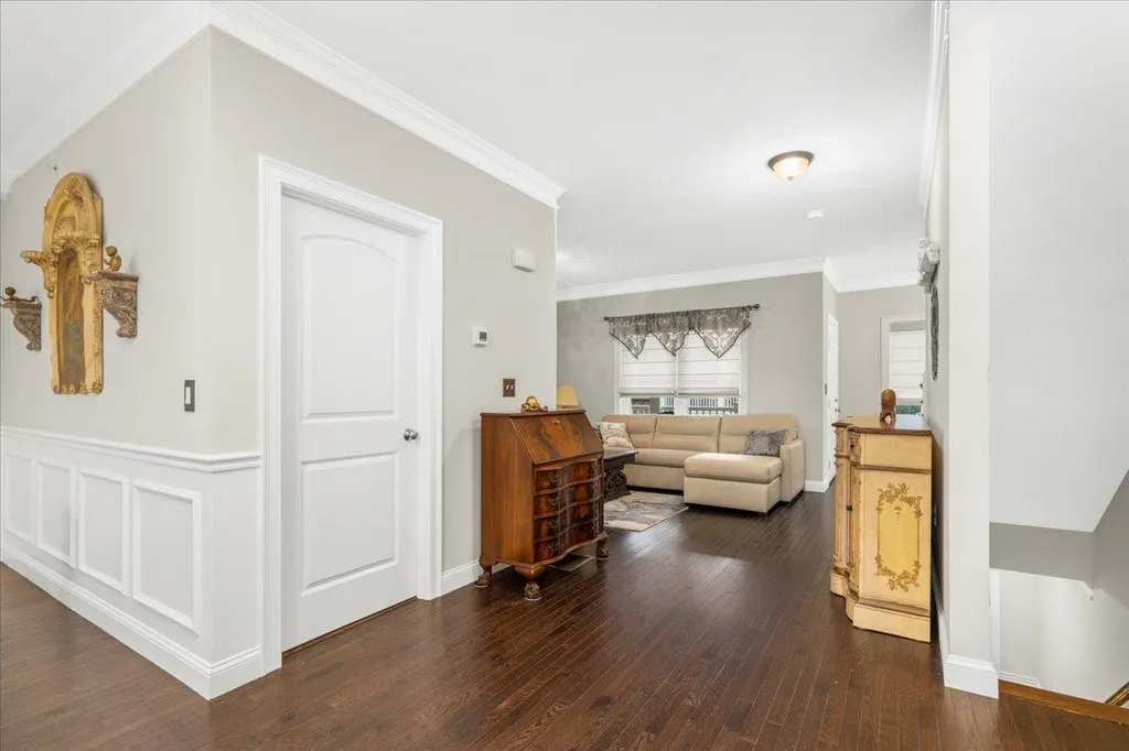 10 Montalcino Way Salem NH 03079