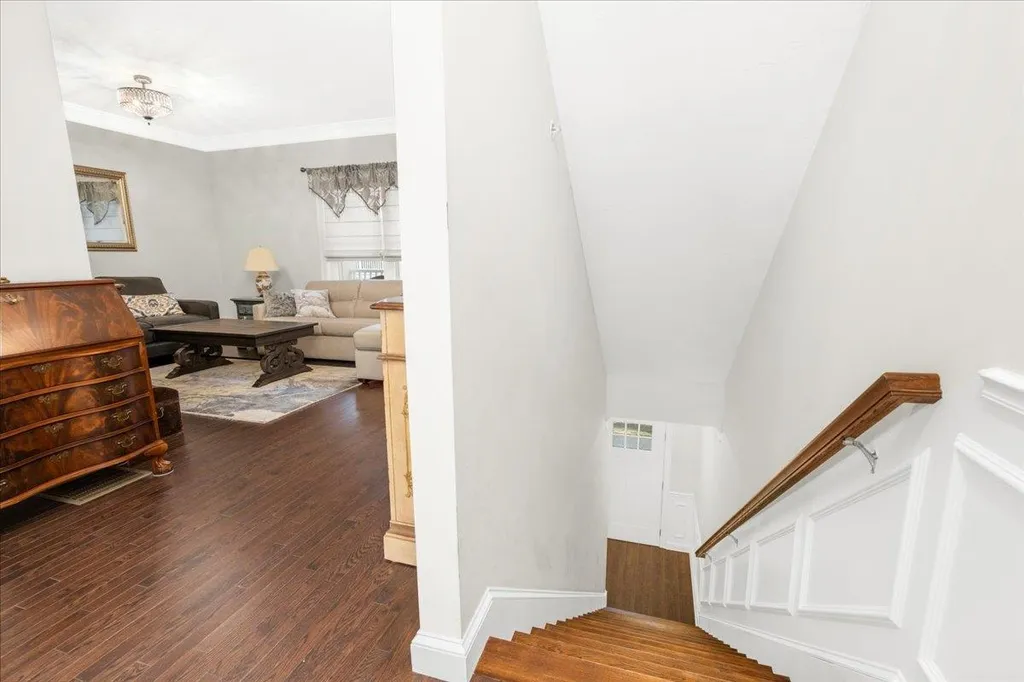10 Montalcino Way Salem NH 03079