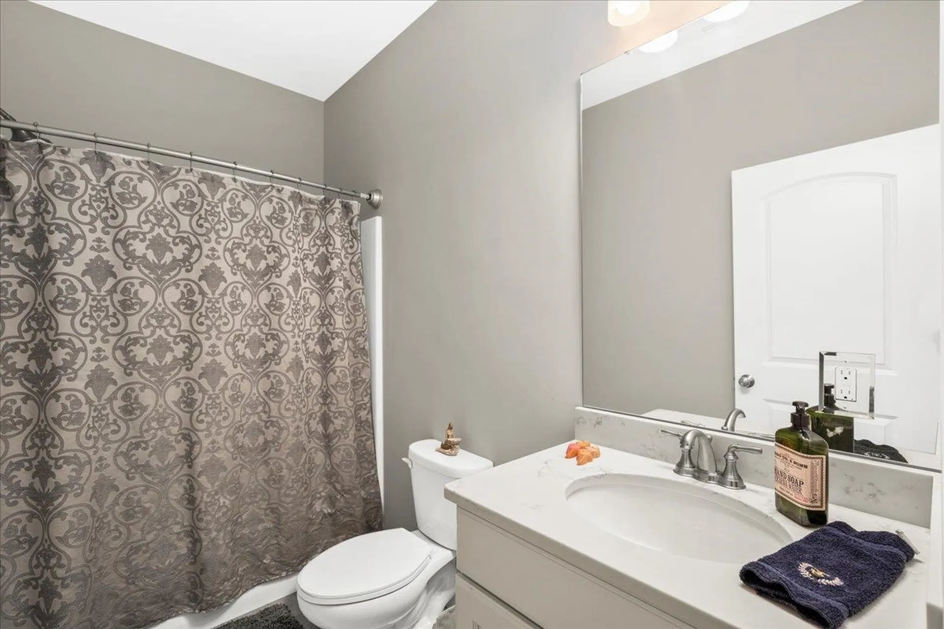 10 Montalcino Way Salem NH 03079