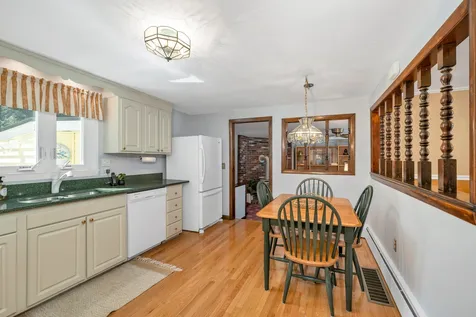27 Massachusetts Drive Nashua NH 03060