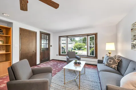 27 Massachusetts Drive Nashua NH 03060