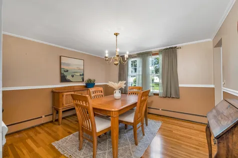 27 Massachusetts Drive Nashua NH 03060