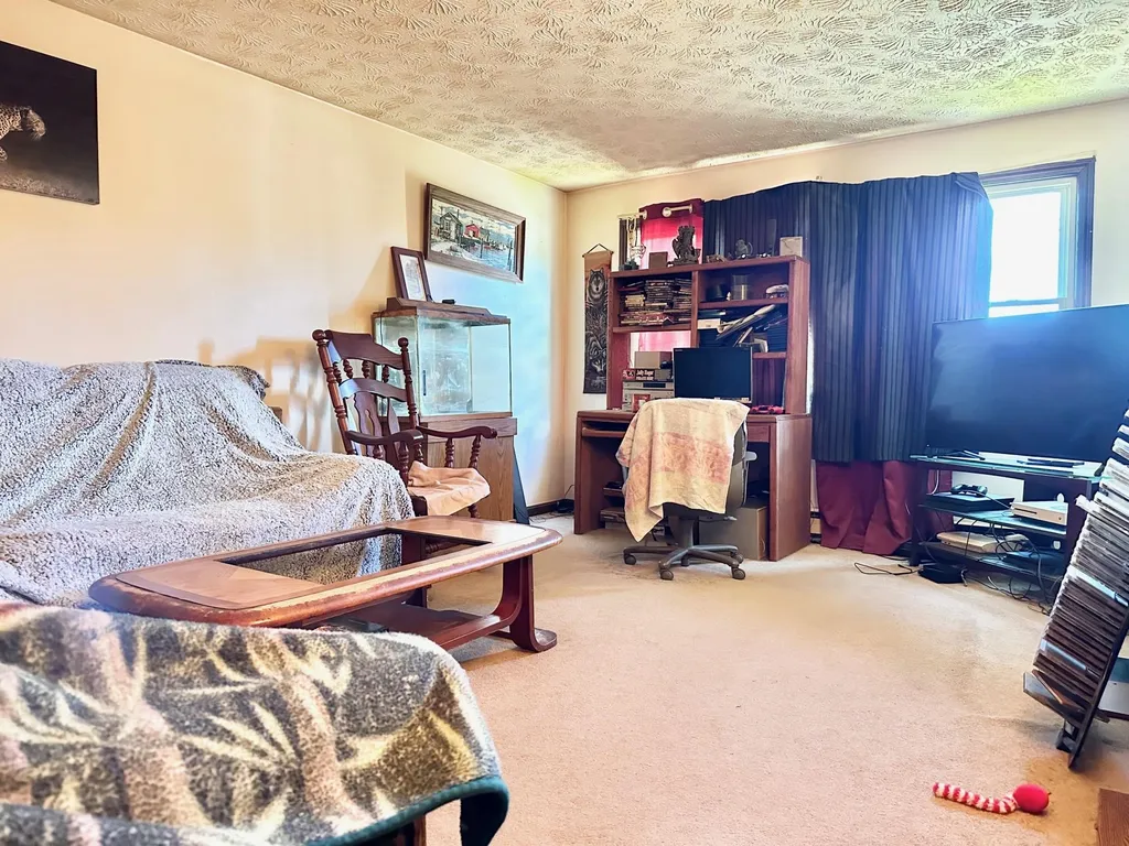 266 Blucher Street Manchester NH 03102
