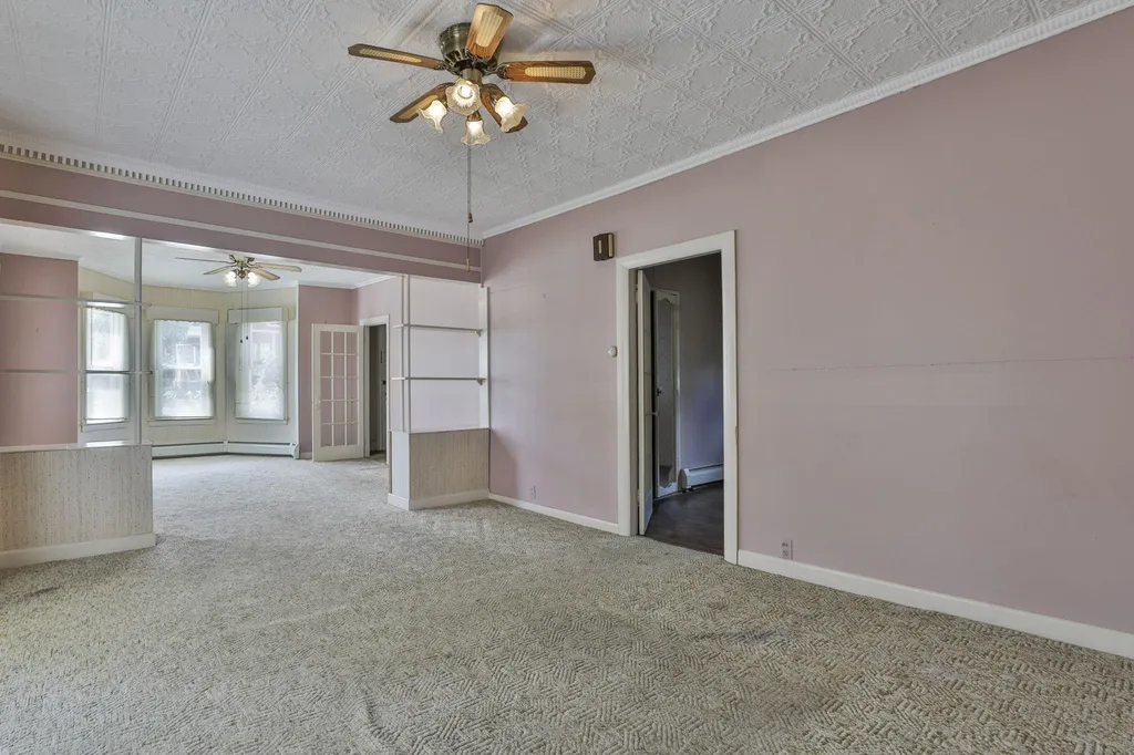 59 Amherst Street Nashua NH 03064