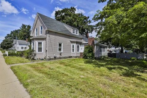 59 Amherst Street Nashua NH 03064