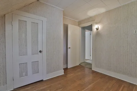 59 Amherst Street Nashua NH 03064