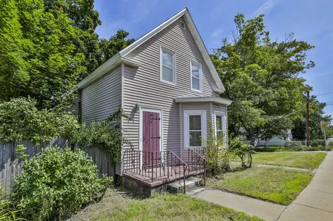59 Amherst Street Nashua NH 03064