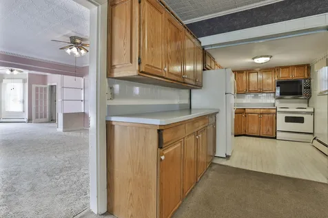 59 Amherst Street Nashua NH 03064