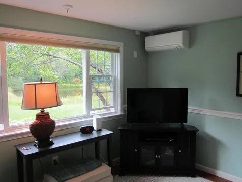 112 Hilltop Place New London NH 03257