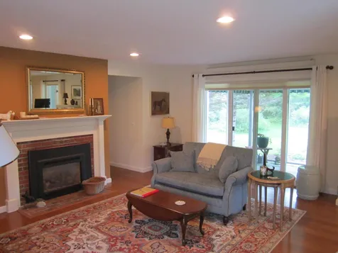 112 Hilltop Place New London NH 03257