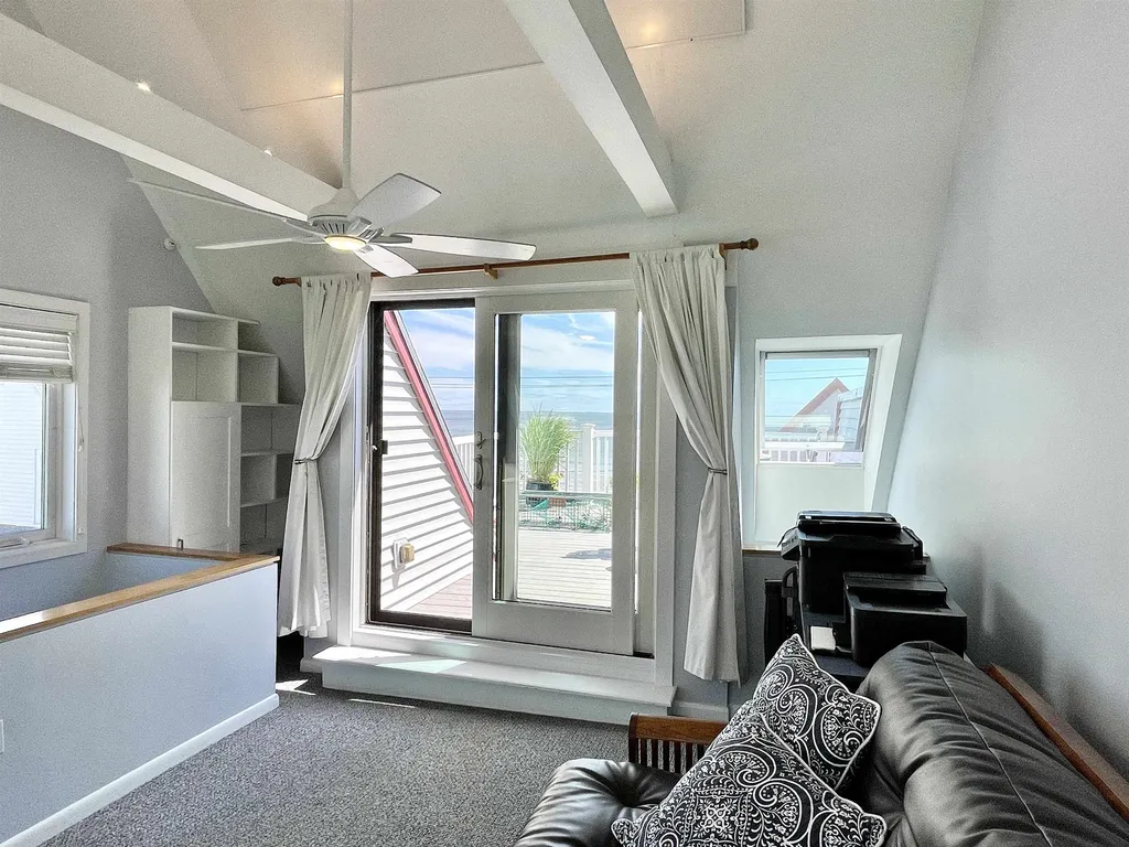 561 Ocean Boulevard Hampton NH 03842