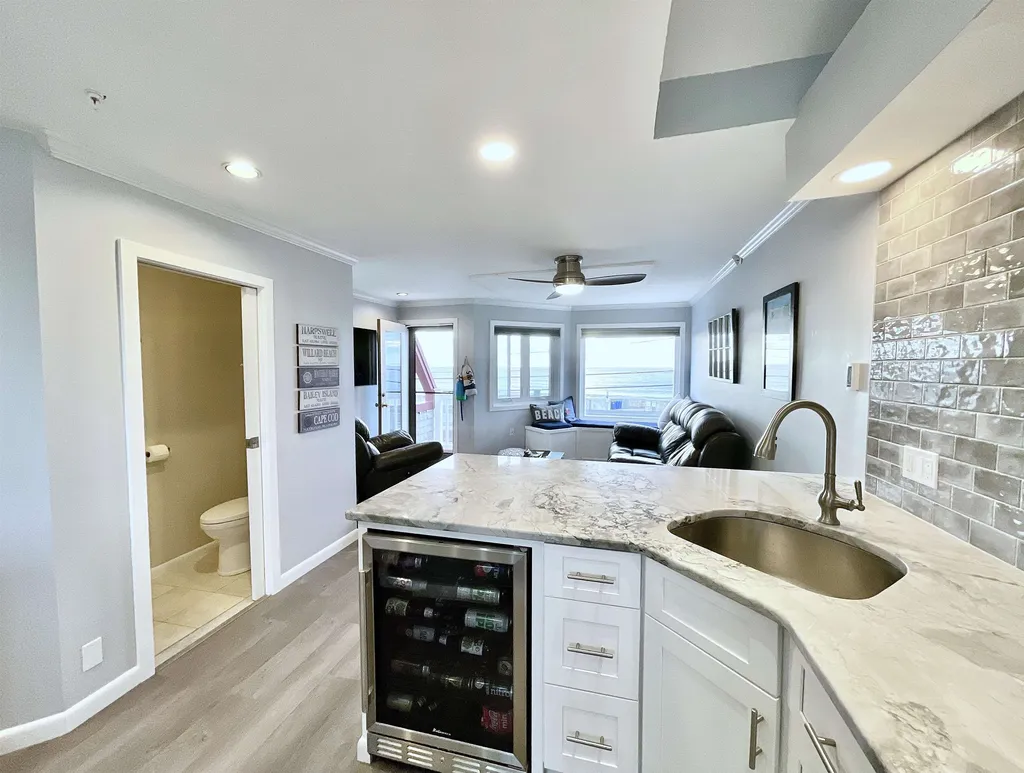 561 Ocean Boulevard Hampton NH 03842