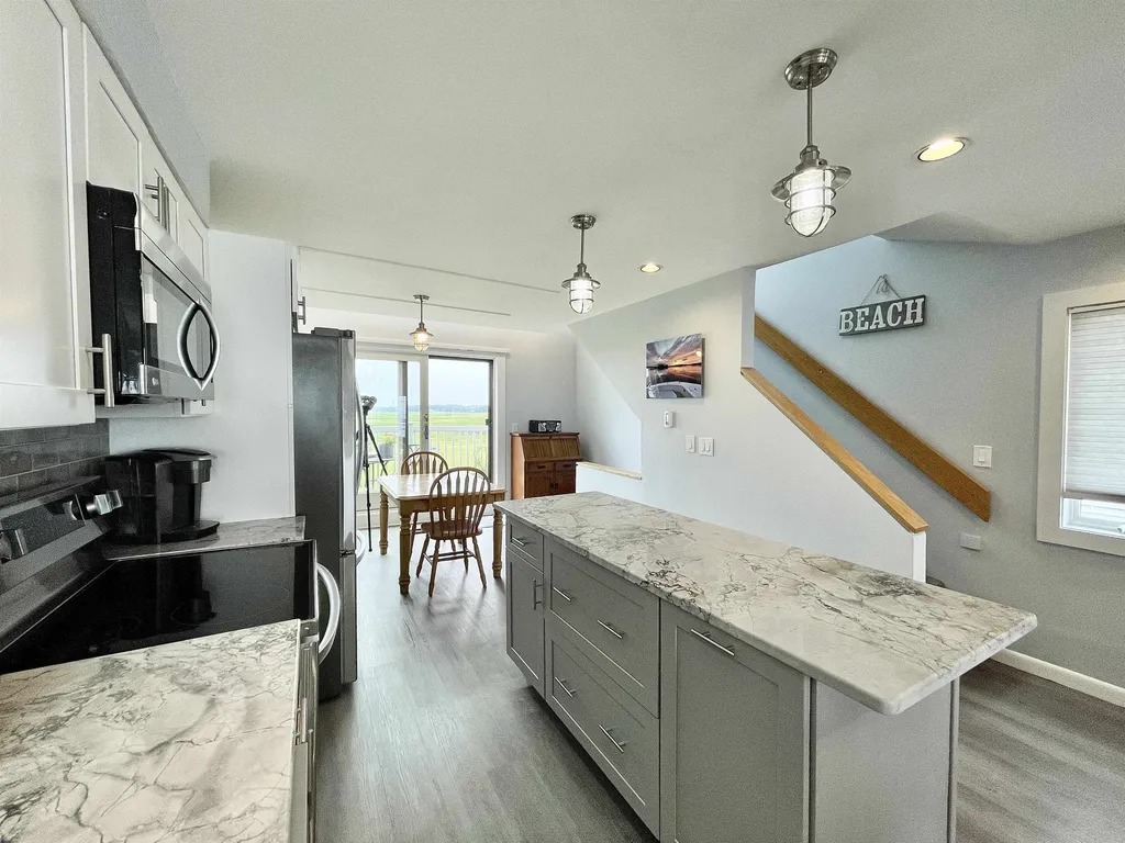 561 Ocean Boulevard Hampton NH 03842