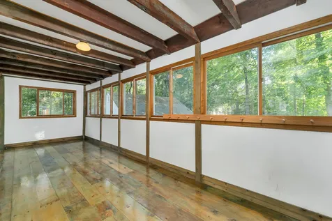 41 Pine Street Wolfeboro NH 03894