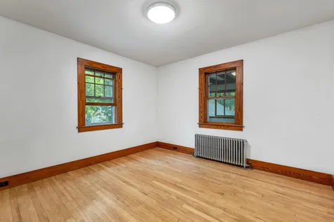 41 Pine Street Wolfeboro NH 03894