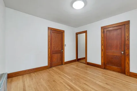 41 Pine Street Wolfeboro NH 03894
