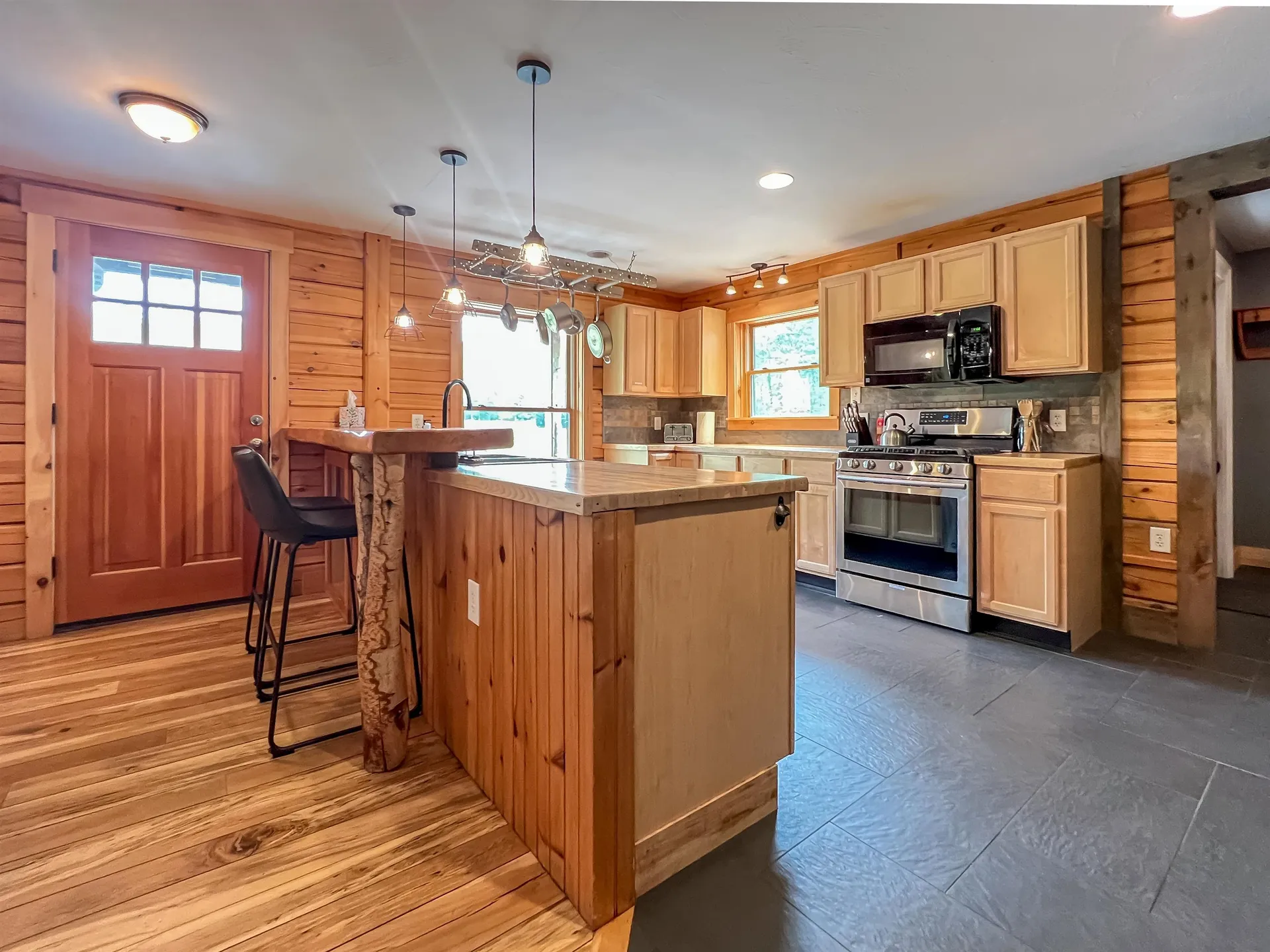 15 Clover Drive Thornton NH 03285