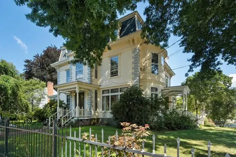 37 Summer Street Dover NH 03820