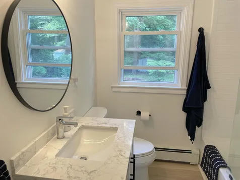 370 Wallis Road Rye NH 03870