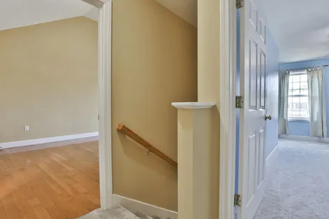 113 Cherrywood Drive Nashua NH 03062