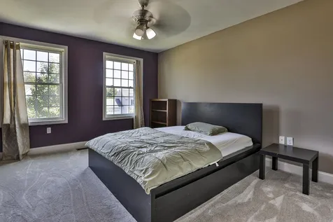 113 Cherrywood Drive Nashua NH 03062
