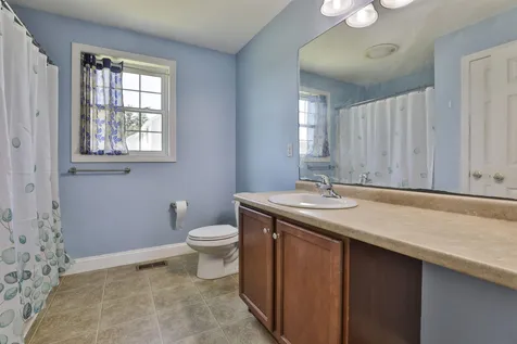 113 Cherrywood Drive Nashua NH 03062