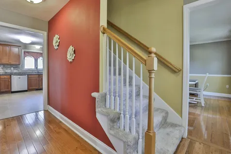 113 Cherrywood Drive Nashua NH 03062