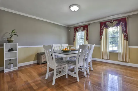 113 Cherrywood Drive Nashua NH 03062