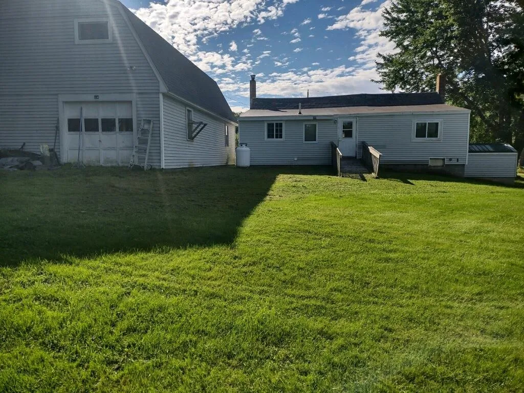 40 Thurston Road Milton NH 03851