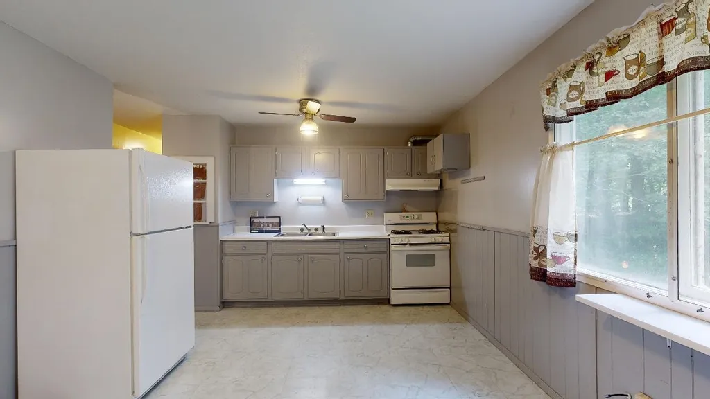 121 Woodcrest Circle Milton VT 05468