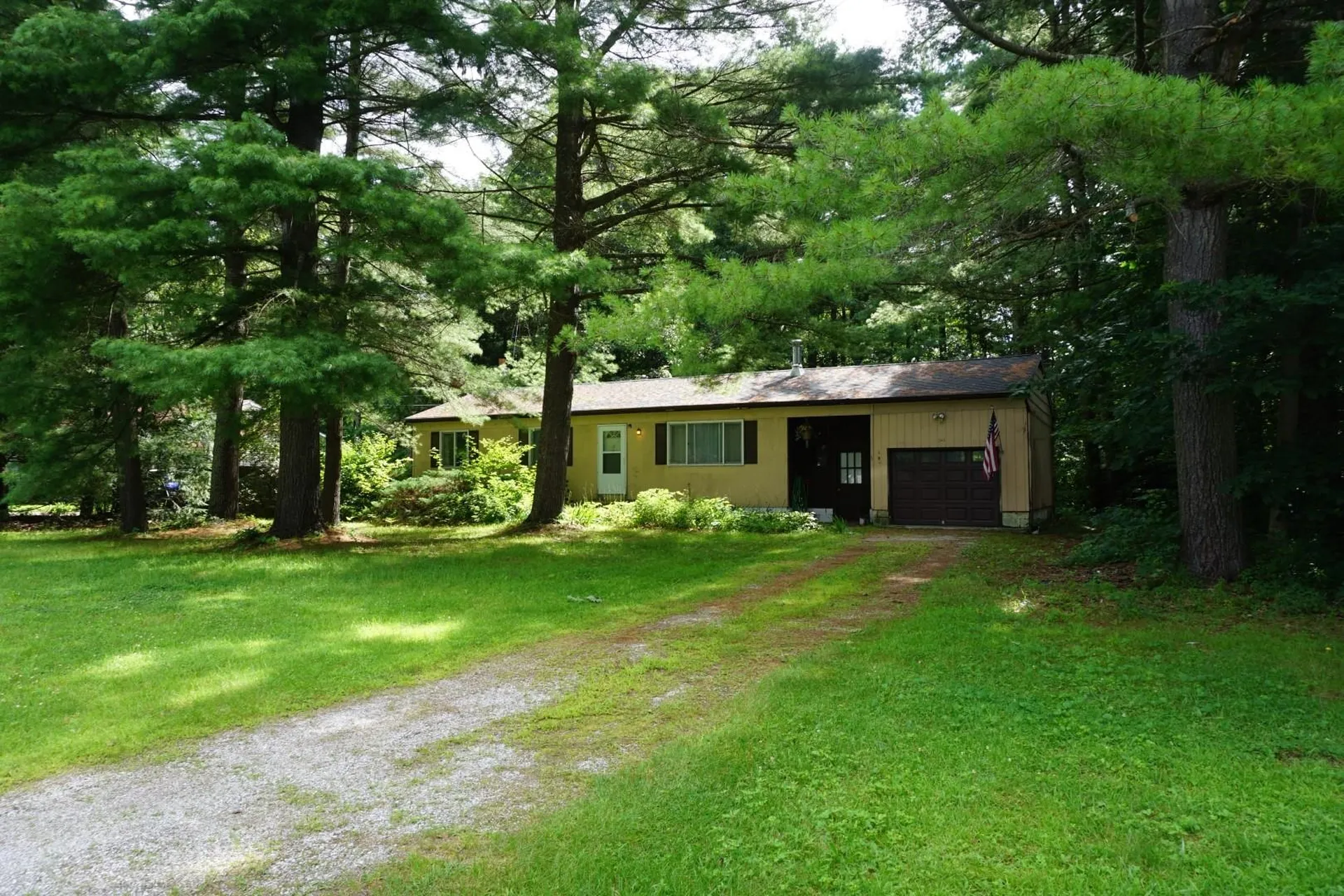 121 Woodcrest Circle Milton VT 05468
