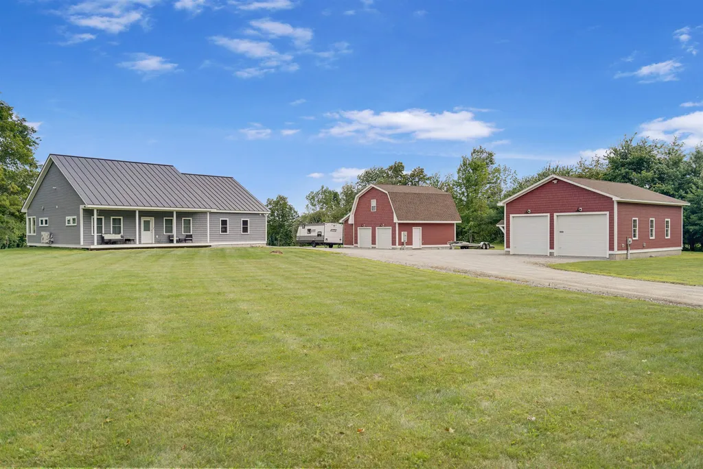 1038 Allen Road Webster NH 03303