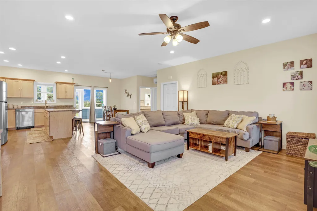 1038 Allen Road Webster NH 03303