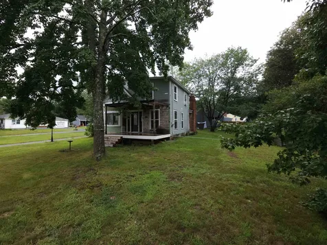 72 Rockland Avenue Manchester NH 03102