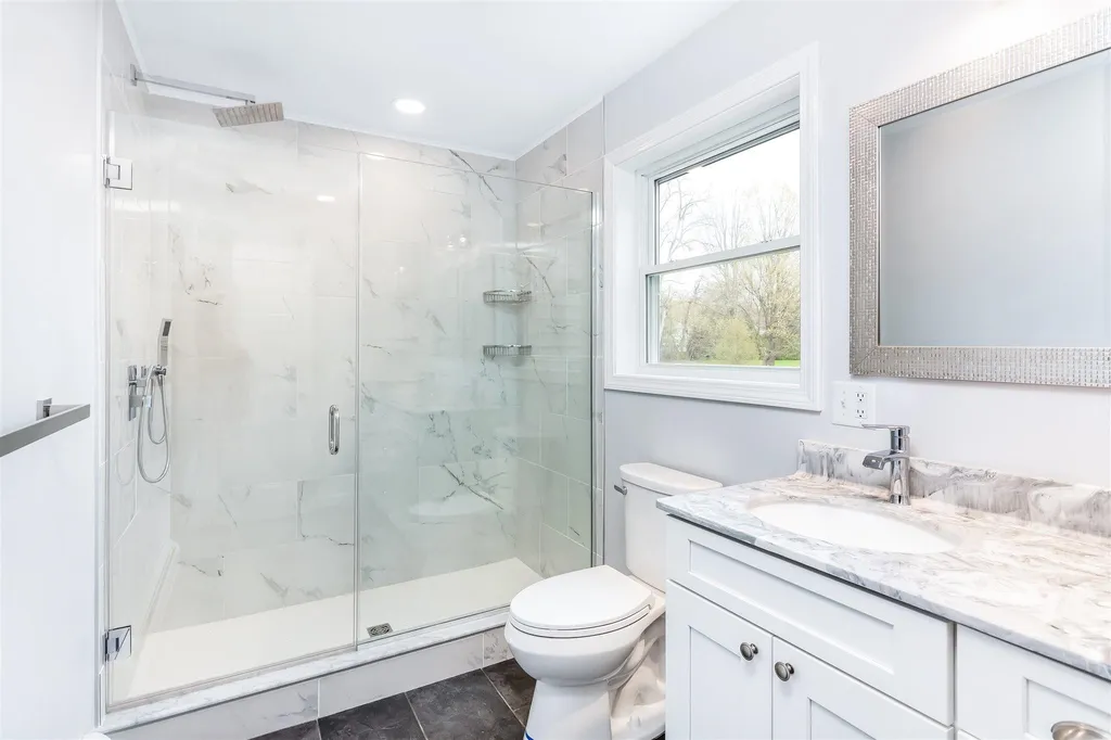 71 Hefflon Lane St. Albans City VT 05478