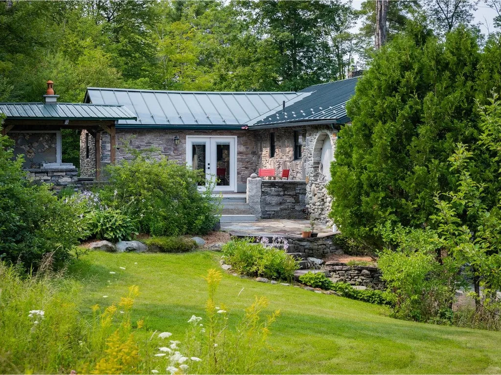 52 Stevensville Road Underhill VT 05489