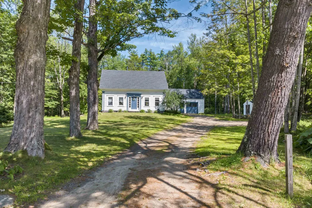 452 Dane Road Center Harbor NH 03226