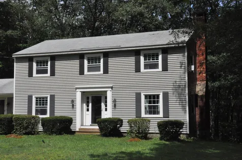 17 Betty Lane Bow NH 03304