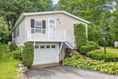 27 Magnolia Lane Belmont NH 03220