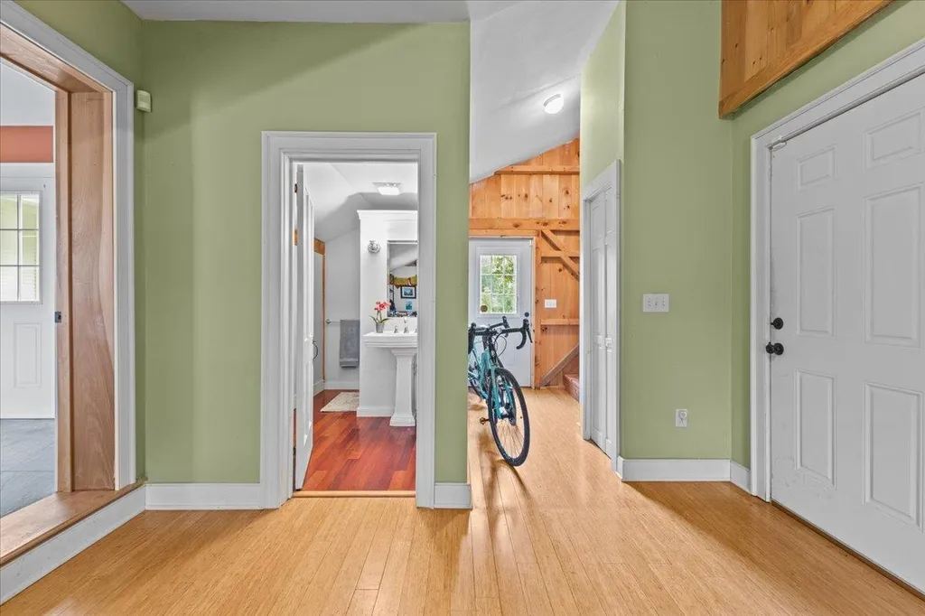 127 Prindle Road Charlotte VT 05445