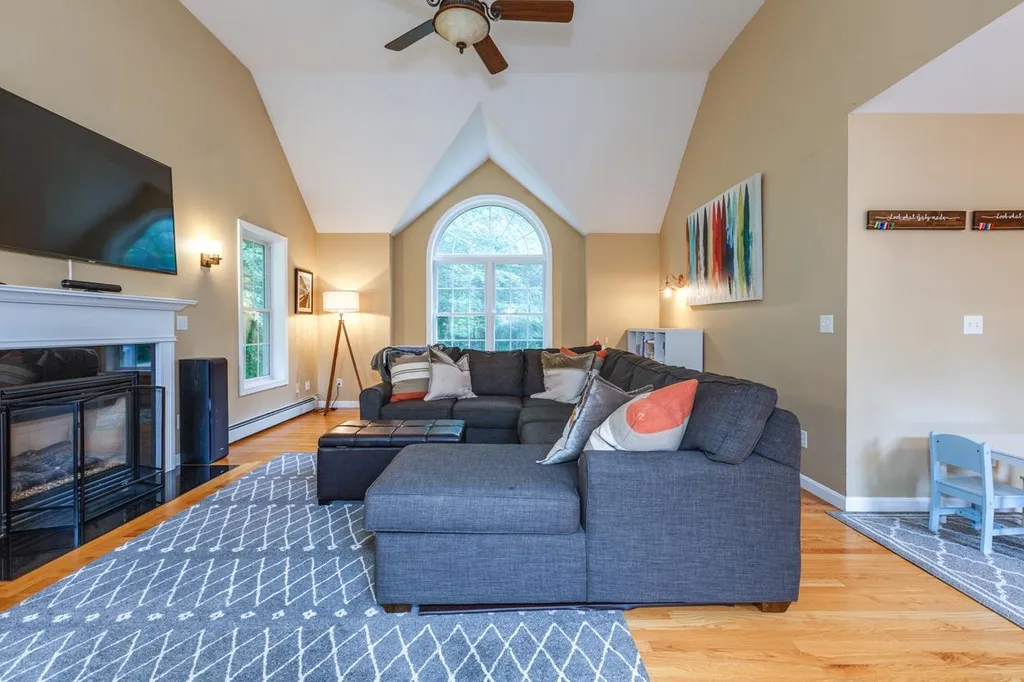 49 Masten Drive Northwood NH 03261