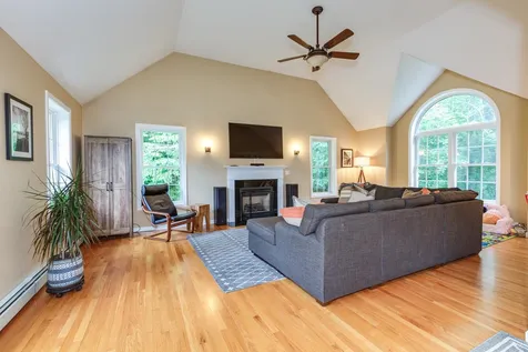 49 Masten Drive Northwood NH 03261
