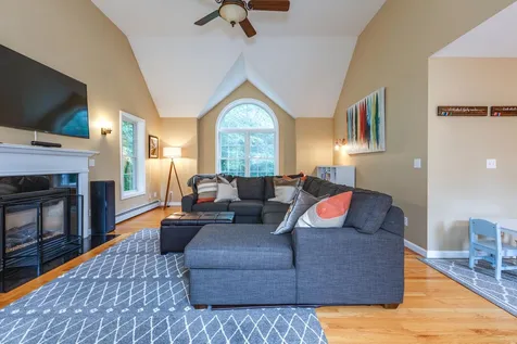 49 Masten Drive Northwood NH 03261