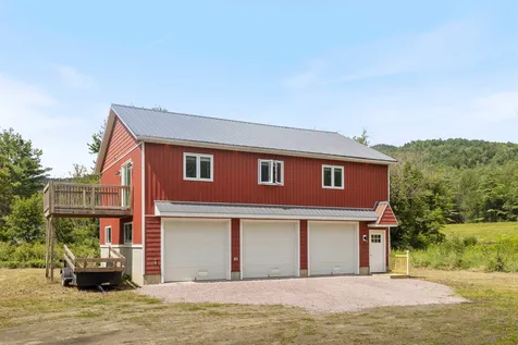 1638 Us Route 2 Waterbury VT 05677